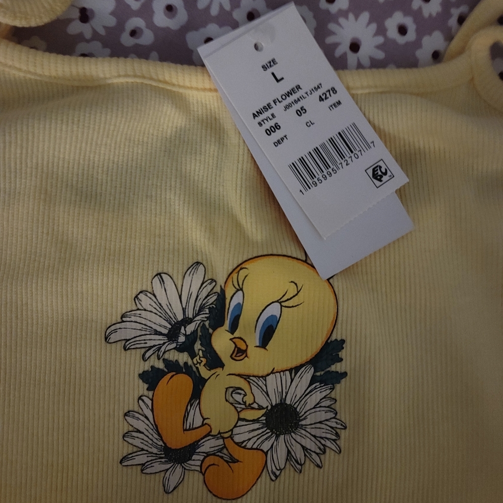 Womens tweety bird dress.